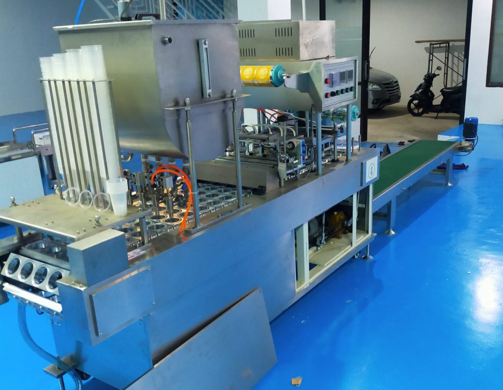 Peran Mesin AMDK dalam Industri Minuman