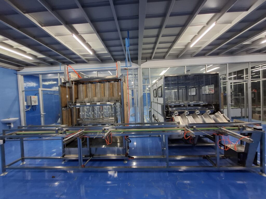 Langkah Awal Mulai Bisnis Air Galon dengan Mesin Galon Otomatis